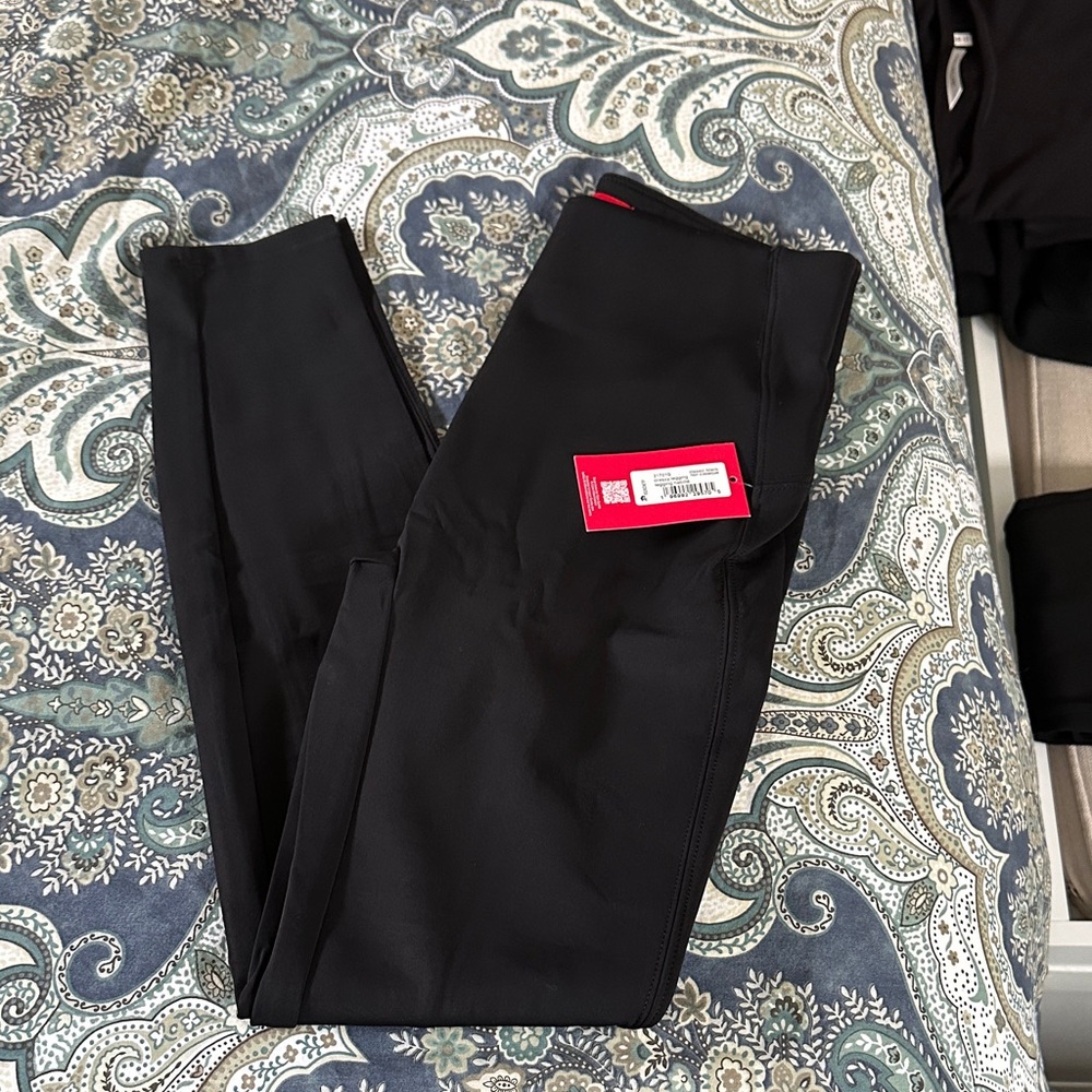 NWT SpanxShape Scuba Dressing Black Leggings